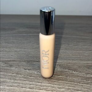 Dior Backstage Flash Perfector Concealer -2N Neutral
